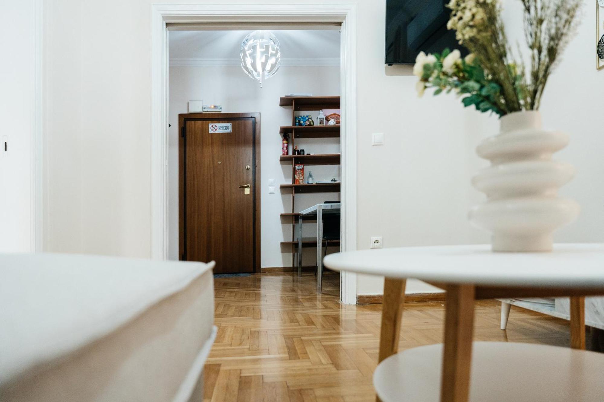 Luxury Apartment Center Athens Exterior photo